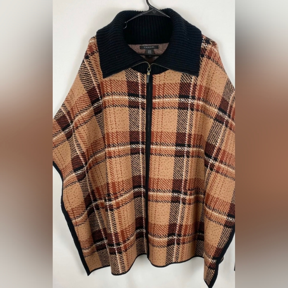Ladies Tahari Full Zip Collar Dolman Sleeve Poncho Sweater Brown Plaid XL